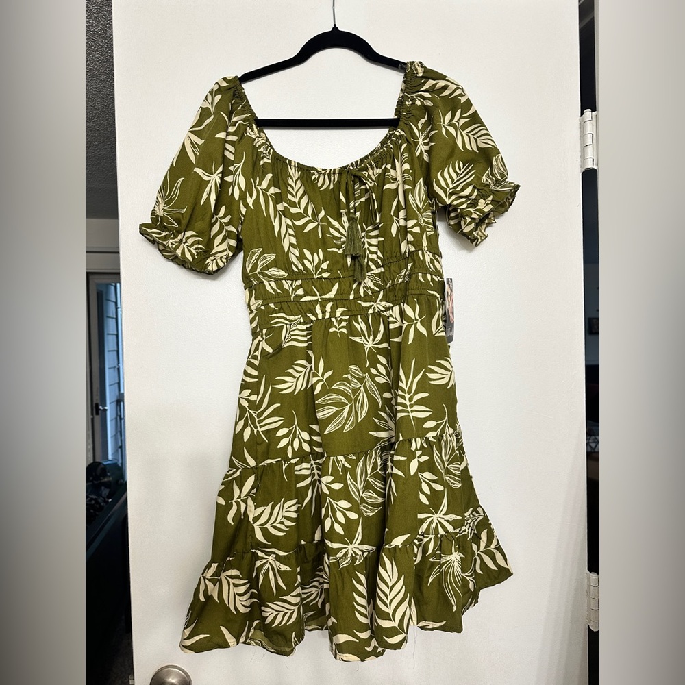 NWT Tropical Dress